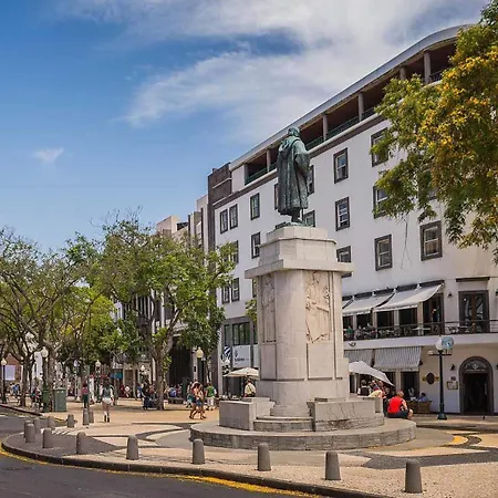 Luxury Diamond House By Madeira