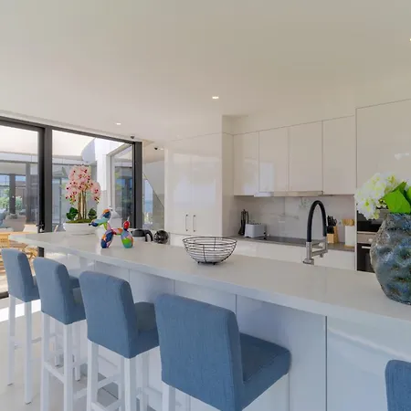 Luxury Diamond House By Madeira *