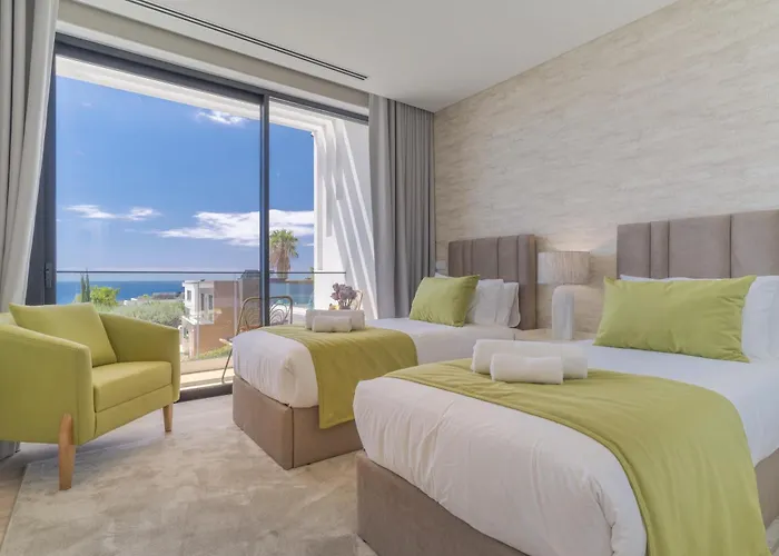 Luxury Diamond House By Madeira Villa