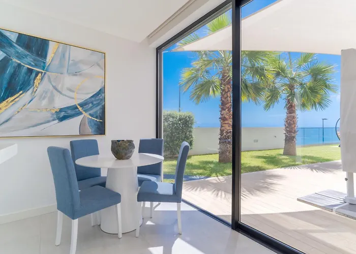 Luxury Diamond House By Madeira